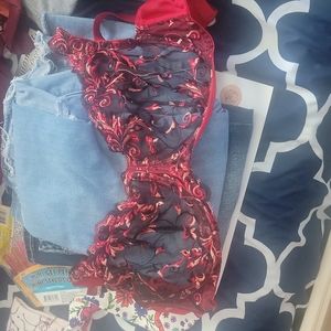 Some red lace bra